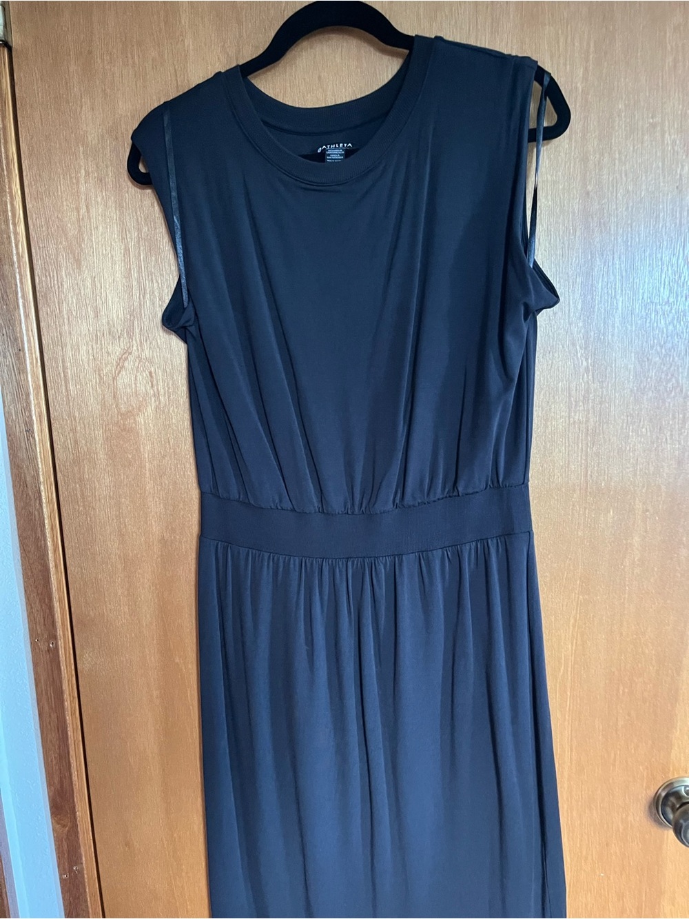 Athleta Black Sleeveless Midi Dress